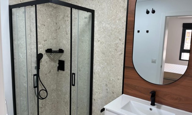 Herverkoop - Appartement - Begane grond -
San Miguel de Salinas