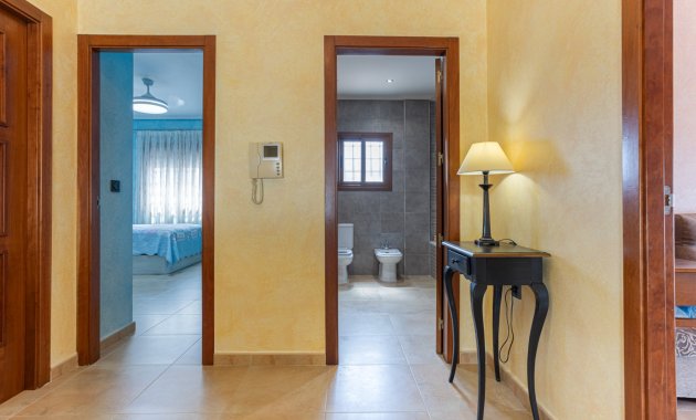 Wiederverkauf - Freistehend / Villa -
Los Montesinos - La Herrada