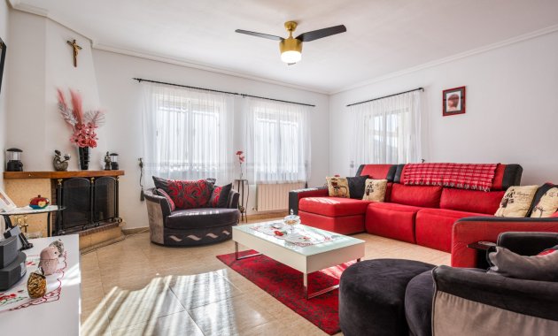 Resale - Finca   -
La Zarza