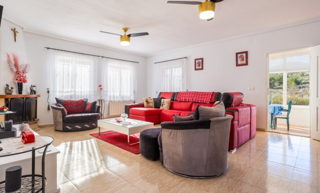 Resale - Finca   -
La Zarza