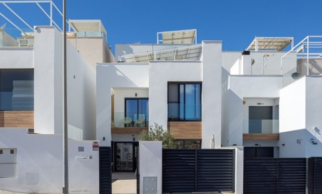 Herverkoop - Vrijstaande woning / Villa -
Benijofar