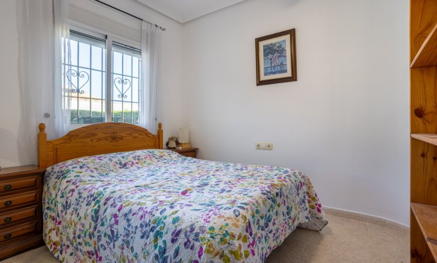 Herverkoop - Vrijstaande woning / Villa -
Bigastro - Villas Andrea