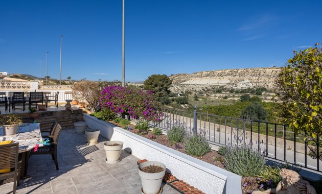 Herverkoop - Vrijstaande woning / Villa -
Bigastro - Villas Andrea