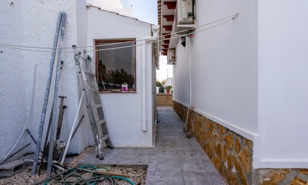 Herverkoop - Vrijstaande woning / Villa -
Bigastro - Villas Andrea