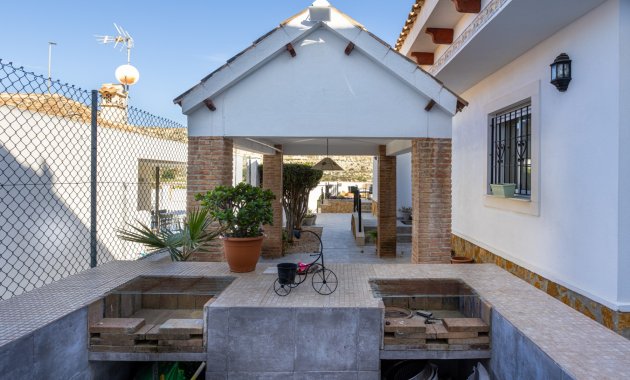 Herverkoop - Vrijstaande woning / Villa -
Bigastro - Villas Andrea