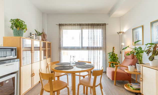 Herverkoop - Appartement -
Torrevieja - Nueva Torrevieja