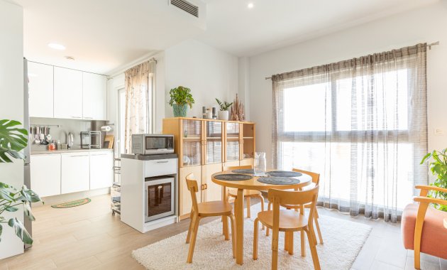Herverkoop - Appartement -
Torrevieja - Nueva Torrevieja