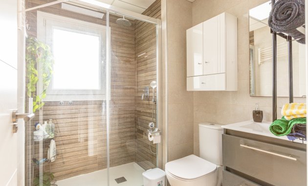 Herverkoop - Appartement -
Torrevieja - Nueva Torrevieja