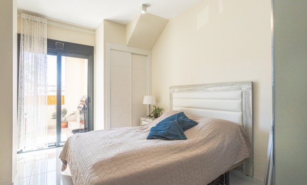 Herverkoop - Bungalow -
Los Altos