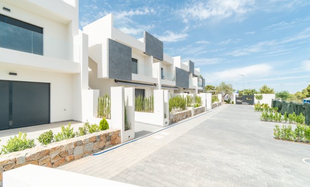 Nieuwbouw Woningen - Bungalow op verdieping -
Torrevieja