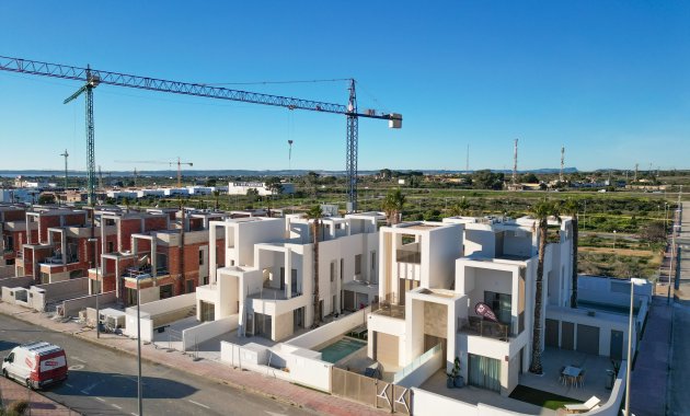 Nouvelle construction - Mitoyenne -
Los Alcazares - Los Alcázares