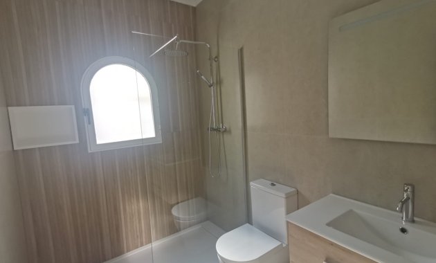 Herverkoop - Vrijstaande woning / Villa -
Algorfa - Lo Crispin