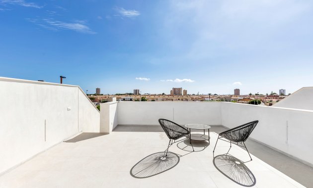 Obra nueva - Independiente / Villa -
Los Alcazares - Los Alcázares