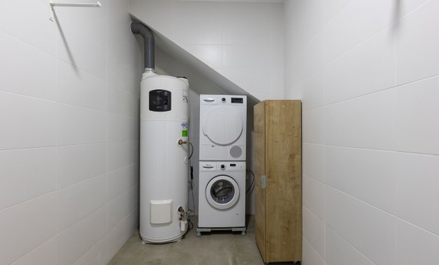 Herverkoop - Geschakelde Villa -
Dolores