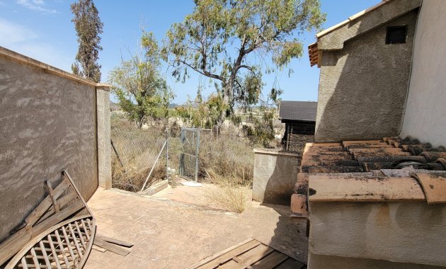 Resale - Finca   -
Torremendo