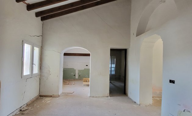 Resale - Finca   -
Torremendo