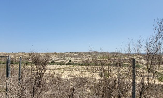 Resale - Finca   -
Torremendo