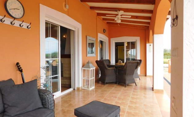 Wiederverkauf - Freistehend / Villa -
Dolores