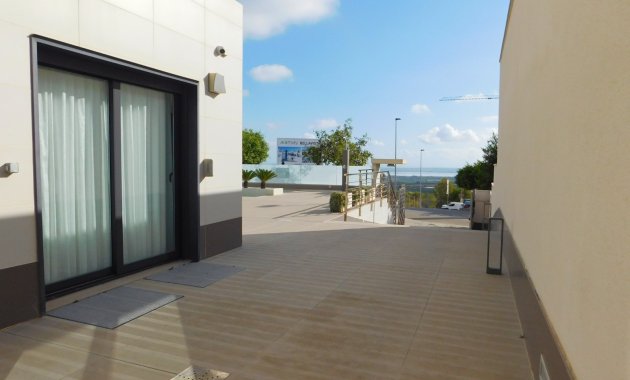 Resale - Detached House / Villa -
San Miguel de Salinas