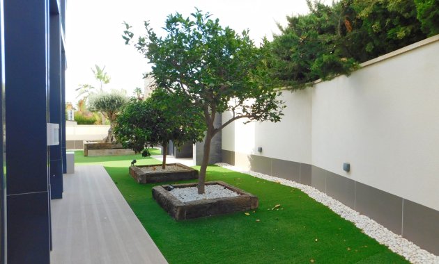 Resale - Detached House / Villa -
San Miguel de Salinas