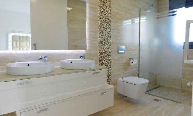 Resale - Detached House / Villa -
San Miguel de Salinas