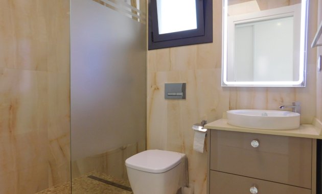 Resale - Detached House / Villa -
San Miguel de Salinas