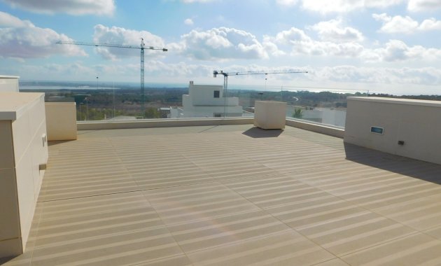 Resale - Detached House / Villa -
San Miguel de Salinas