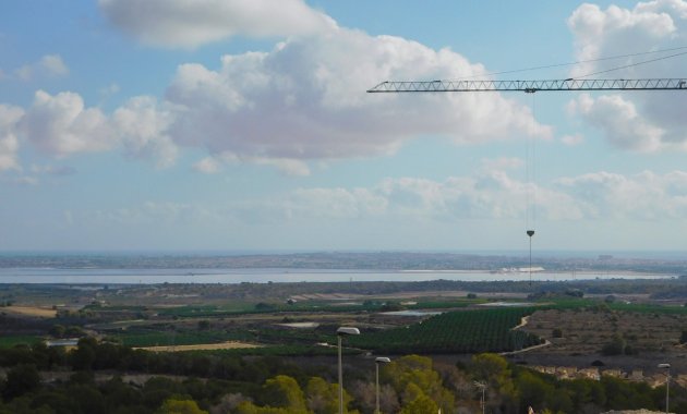 Resale - Detached House / Villa -
San Miguel de Salinas