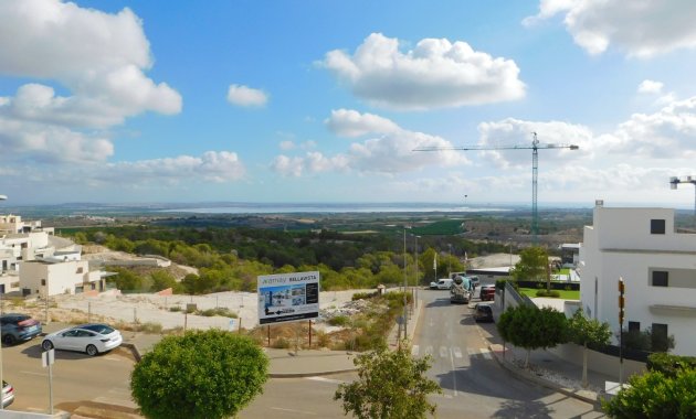 Resale - Detached House / Villa -
San Miguel de Salinas