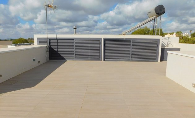 Resale - Detached House / Villa -
San Miguel de Salinas