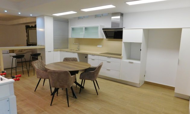 Resale - Detached House / Villa -
San Miguel de Salinas