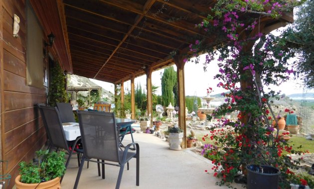 Herverkoop - Finca   -
Torremendo