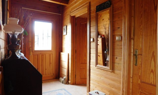 Herverkoop - Finca   -
Torremendo