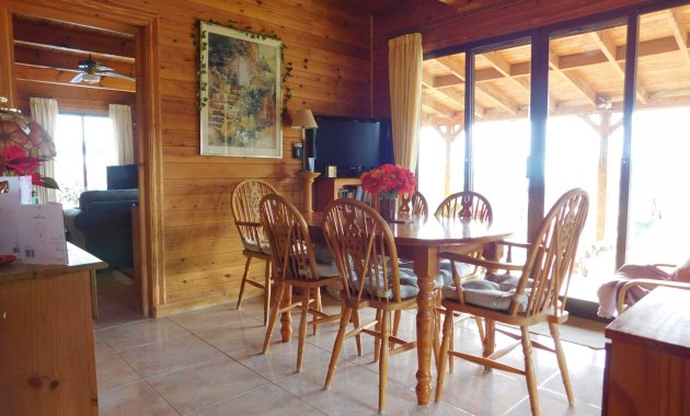 Herverkoop - Finca   -
Torremendo