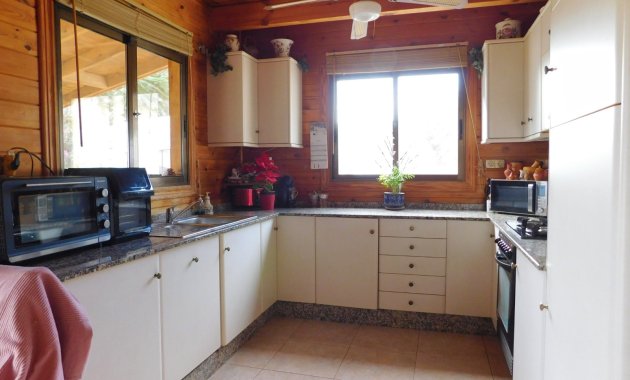 Herverkoop - Finca   -
Torremendo