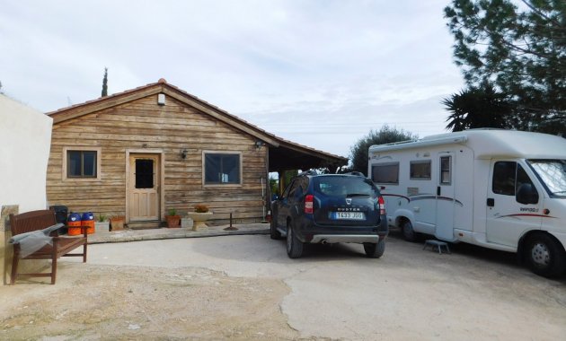 Herverkoop - Finca   -
Torremendo