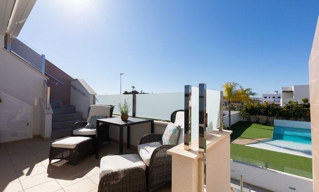 Resale - Apartment -
Pilar de la Horadada - Zona Pueblo