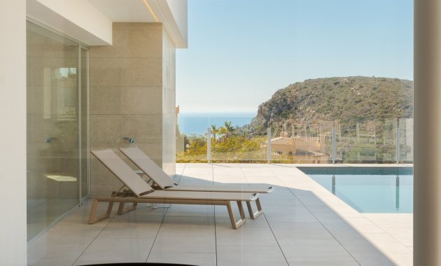 Obra nueva - Independiente / Villa -
Cumbre del Sol