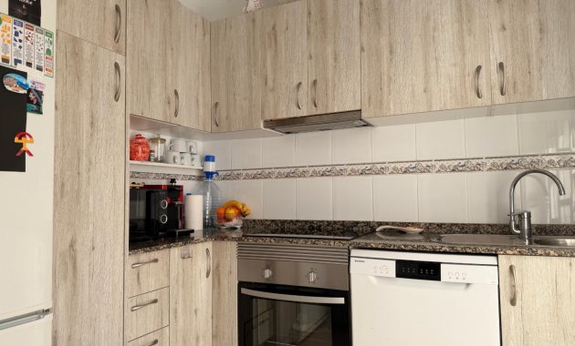 Herverkoop - Geschakelde Villa -
Ciudad Quesada - Rojales - Rojales