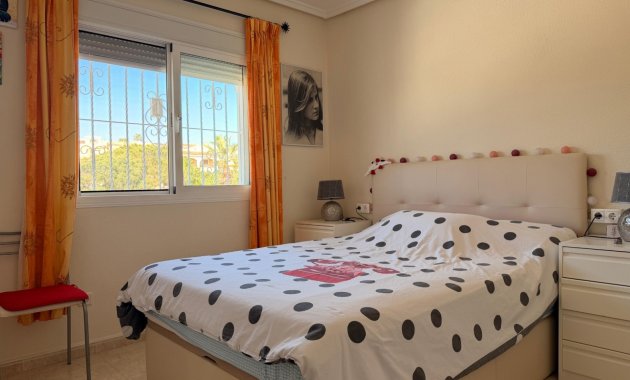 Herverkoop - Geschakelde Villa -
Ciudad Quesada - Rojales - Rojales