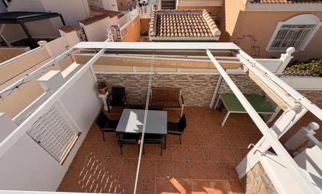 Herverkoop - Geschakelde Villa -
Ciudad Quesada - Rojales - Rojales