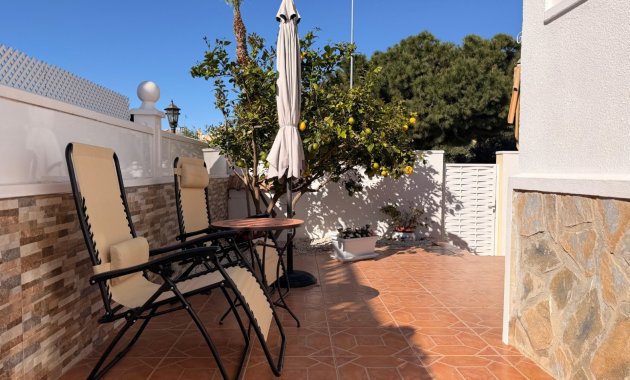 Herverkoop - Geschakelde Villa -
Ciudad Quesada - Rojales - Rojales