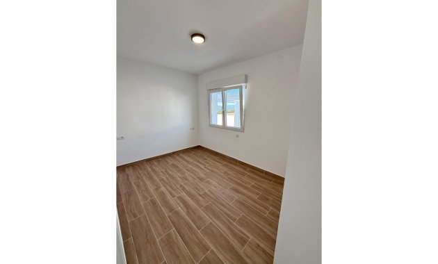 Herverkoop - Geschakelde Villa -
Ciudad Quesada - Rojales - Rojales