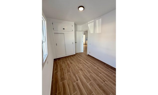 Herverkoop - Geschakelde Villa -
Ciudad Quesada - Rojales - Rojales