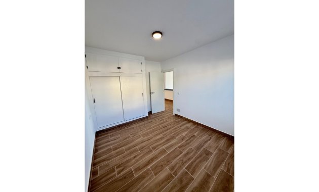 Herverkoop - Geschakelde Villa -
Ciudad Quesada - Rojales - Rojales