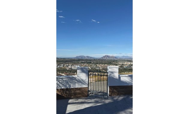 Herverkoop - Geschakelde Villa -
Ciudad Quesada - Rojales - Rojales