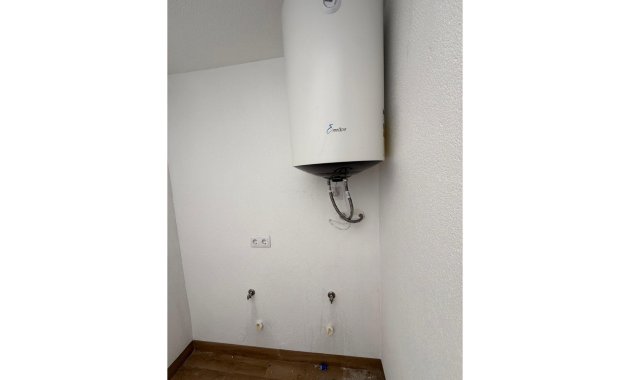 Herverkoop - Geschakelde Villa -
Ciudad Quesada - Rojales - Rojales