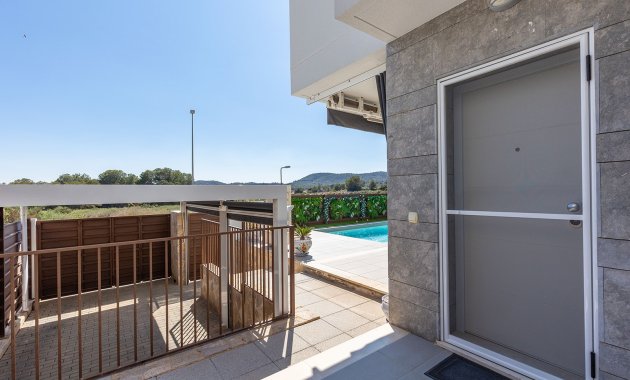 Herverkoop - Vrijstaande woning / Villa -
Orihuela - Vistabella Golf