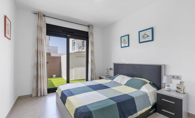 Herverkoop - Vrijstaande woning / Villa -
Orihuela - Vistabella Golf