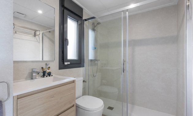 Herverkoop - Vrijstaande woning / Villa -
Orihuela - Vistabella Golf